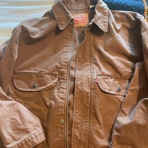 Levi’s trucker jacket size L